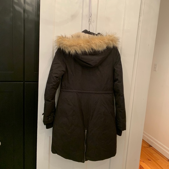 Storm Mountain Parka S - Picture 15 of 16